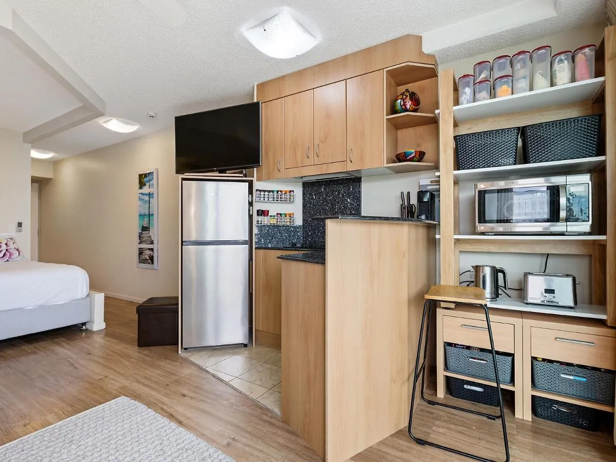 Charming 4Th Floor Unit - Landmark Resort Mooloolaba