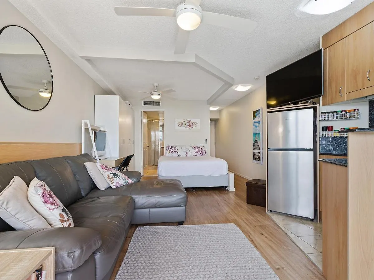 Charming 4Th Floor Unit - Landmark Resort Mooloolaba Lägenhet